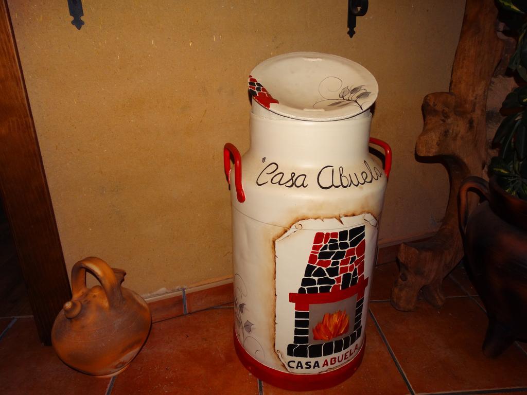 Casa Abuela ★★★ Guest House Grisuela Exterior foto